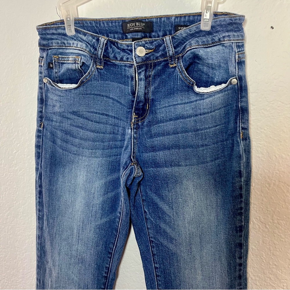 Judy Blue Straight Fit Tiered Raw Hem Ankle Jeans Size 7/28 - Picture 3 of 12